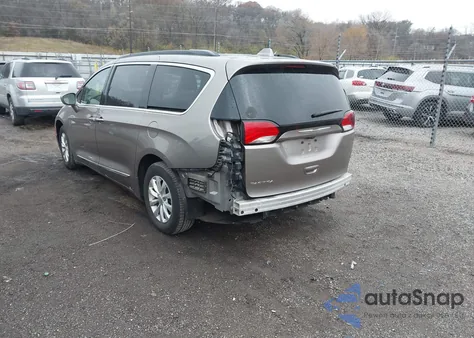 2017 Chrysler Pacifica Touring-L from USA, damaged, VIN 2C4RC1BGXHR595584